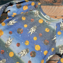 Load image into Gallery viewer, Astronaut sweater
