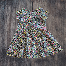 Load image into Gallery viewer, 18 months dress
