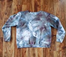 Load image into Gallery viewer, Women&#39;s Large Crew Neck Sweatshirt
